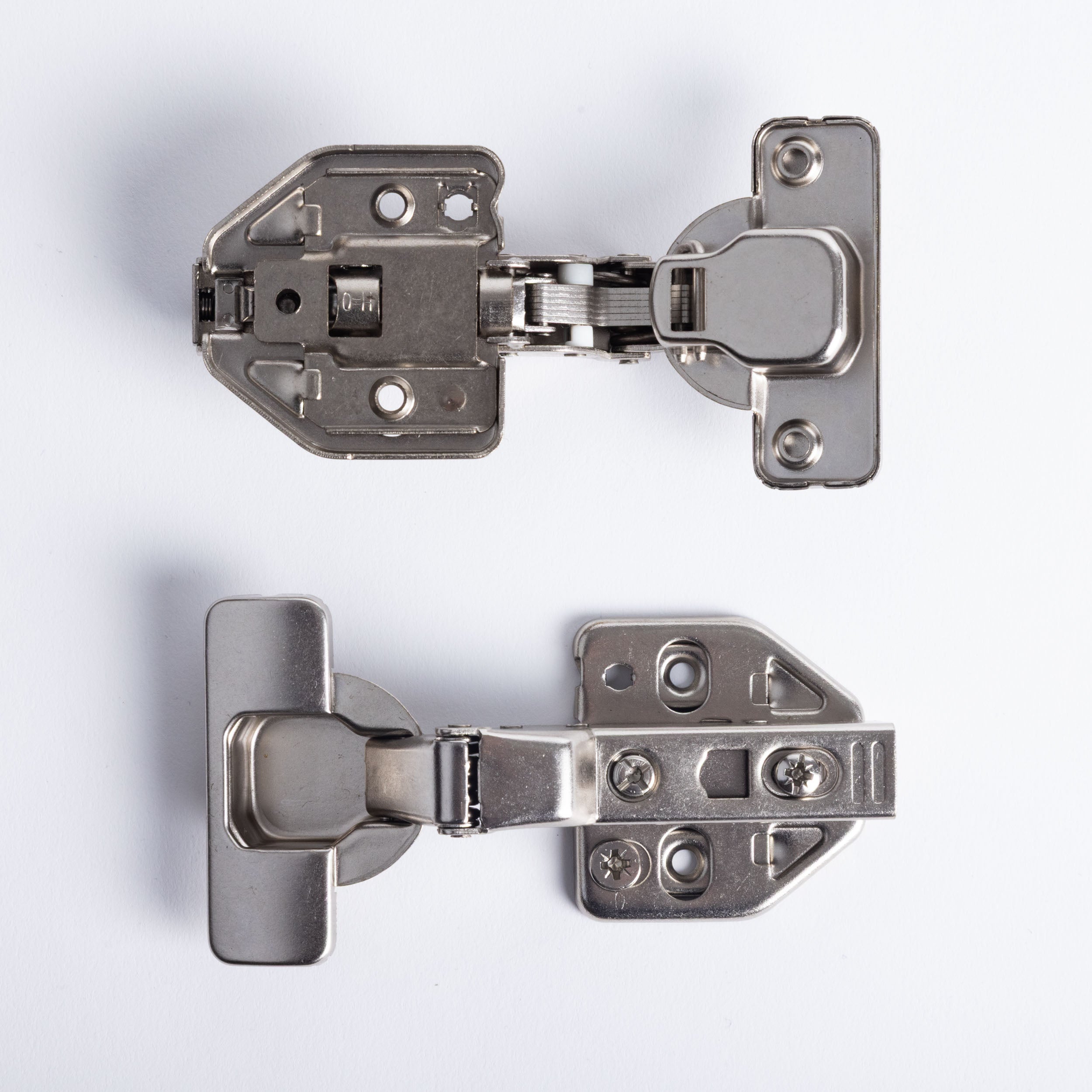 Bisagra Semi Curva 3D Cierre Suave Par