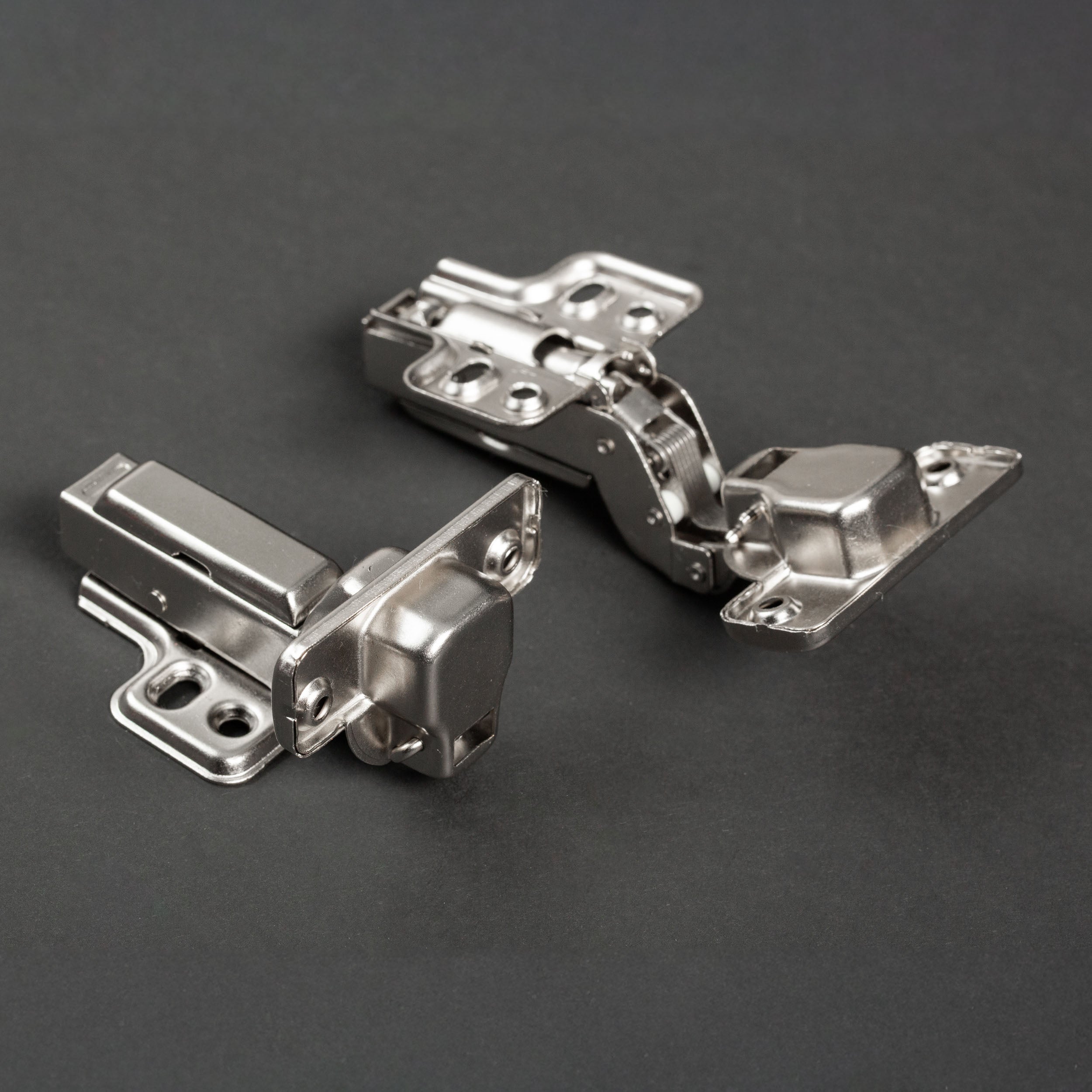 Bisagra Super Curva Cierre Suave Ama Par