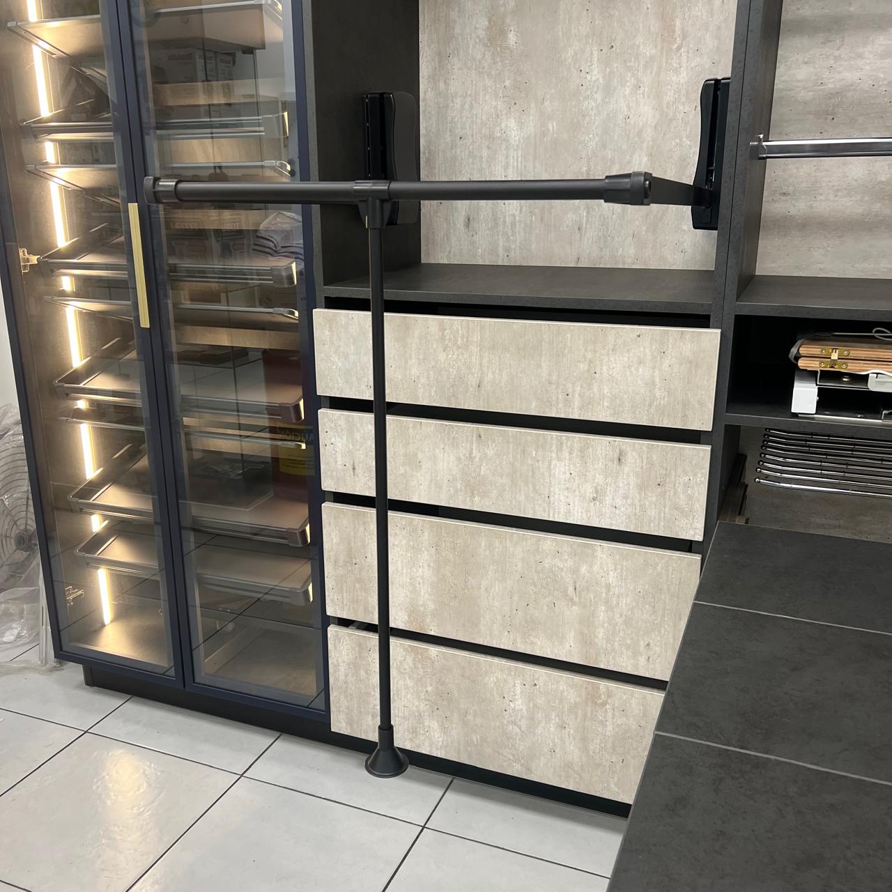 Elevador de Barra Negro 830 mm. x 1150 mm.