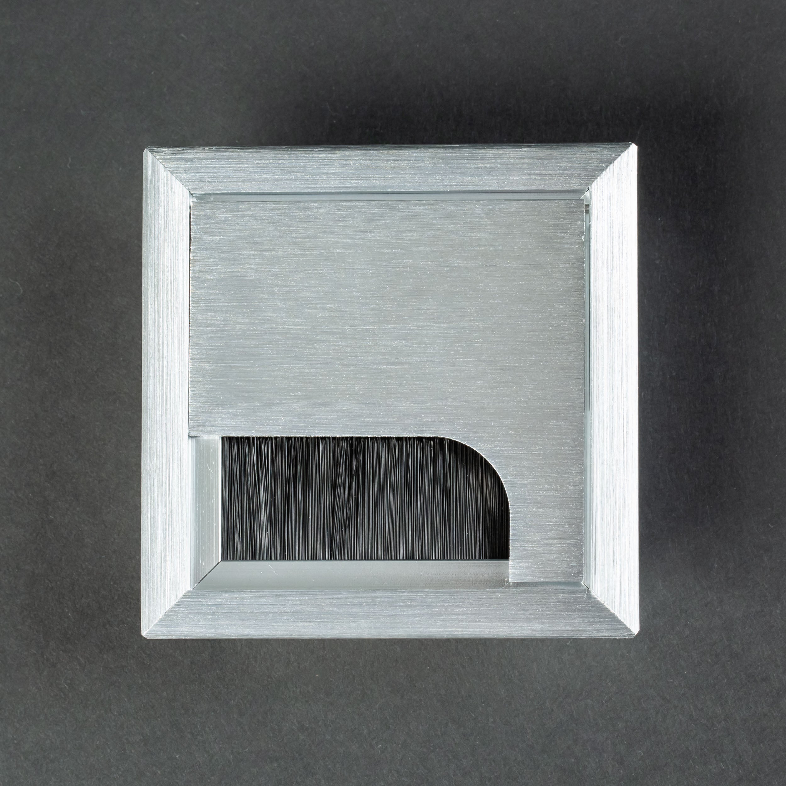 Pasacable Metálico Cuadrado 80 mm. x 80 mm.